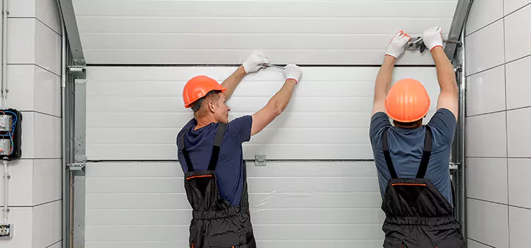 Choose Us for Your Garage Door Needs in Maple Heights