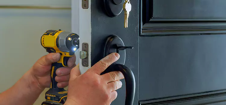 Commercial Door Lock Installation Maple Heights