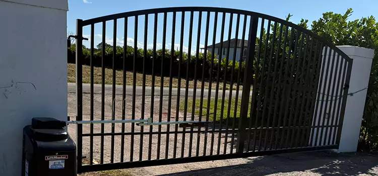 Driveway Fence Repair Maple Heights