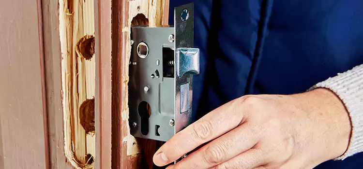Garage Door Lock Replacement Maple Heights